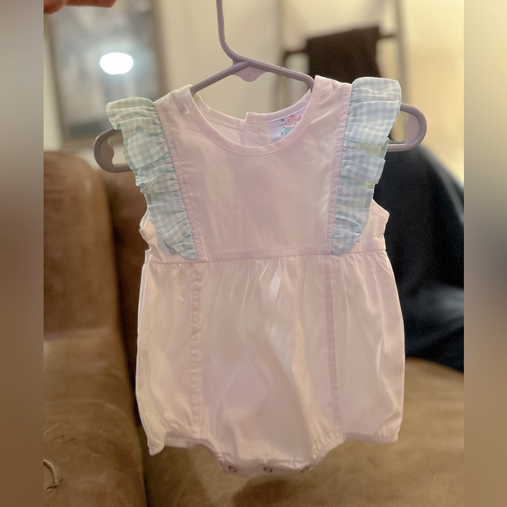 Baby Girl Bubble, Size: 6 months, Never Worn